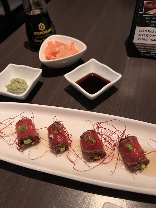 Sushi Bar Picture 5