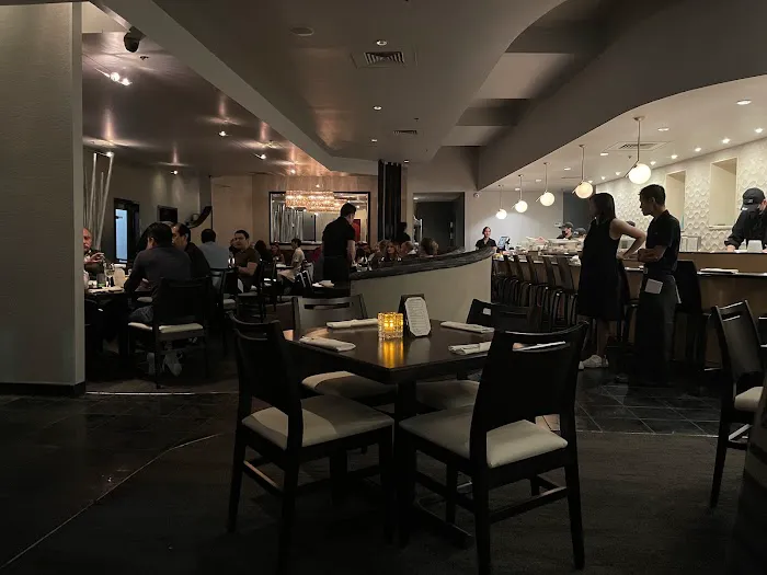 Sushi Bar Picture 3