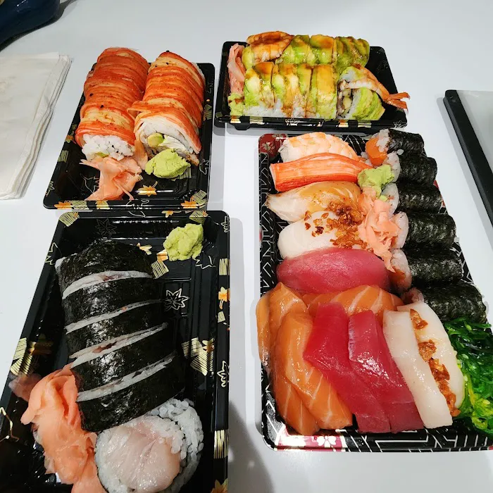 Tamashi Ramen Sushi- Uptown Galleria Picture 5