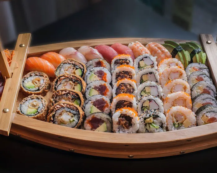 Bali Sushi Picture 5