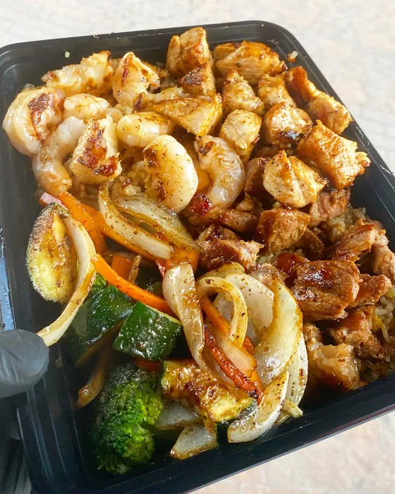 Master Hibachi 9 (Food Truck) Picture 2
