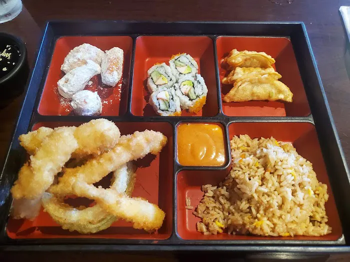 Mamasan Sushi Picture 5