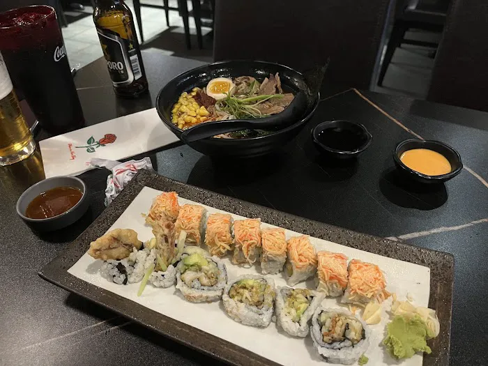 TOKYO RAMEN & SUSHI Japanese Restaurant Picture 5