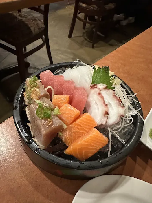 Matsu Sushi Bar Picture 6