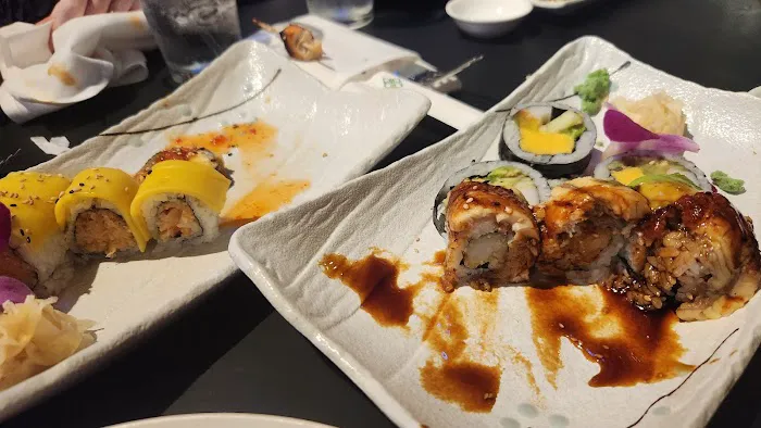 Friends Sushi & Bento Place Picture 1