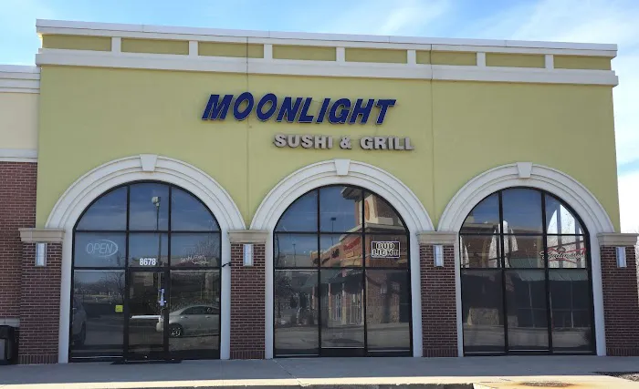 Moonlight Sushi Bar & Grill Picture 1