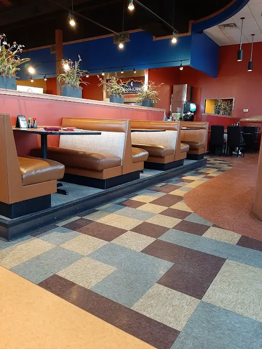 Moonlight Sushi Bar & Grill Picture 4
