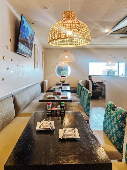 Sushi Nami at Wok n Roll Picture 1