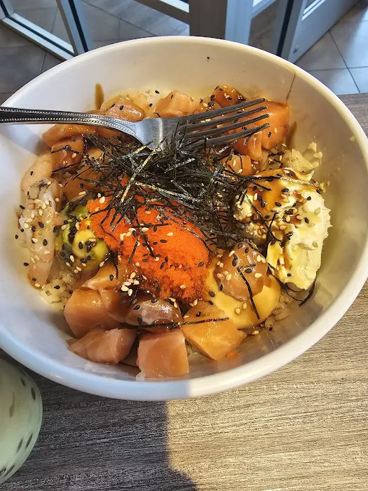 QZ Poke Ramen & Boba Tea - Zona Rosa Picture 6