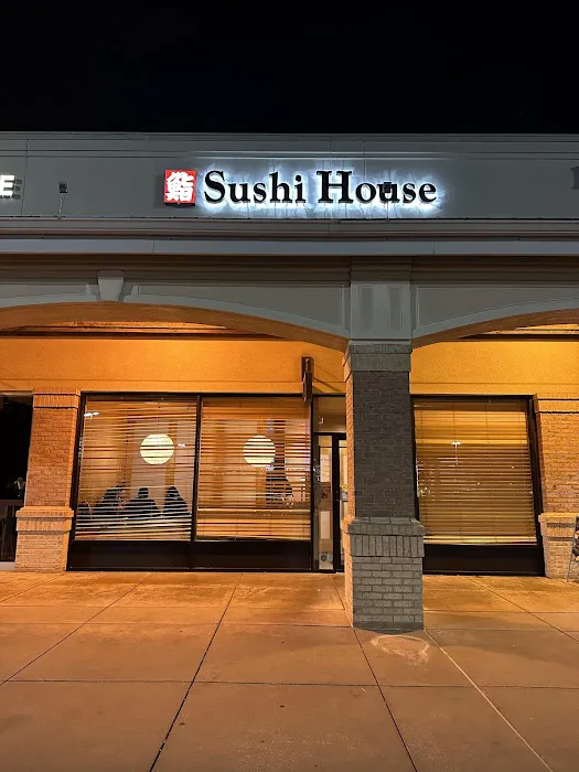 Sushi House Picture 2