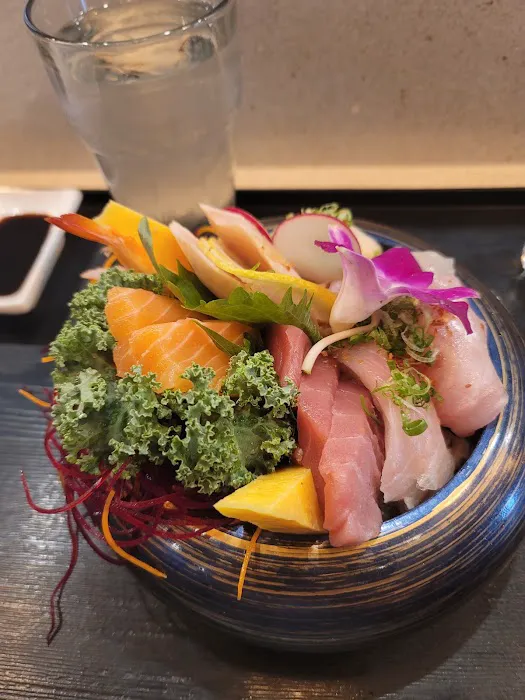 Sushi House Picture 5