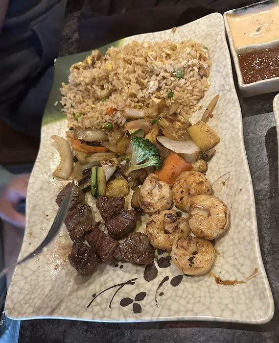 HAKATA Hibachi Steak & Sushi Picture 6