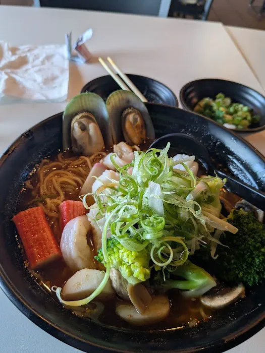 Jumbo Noodles Bar Picture 1