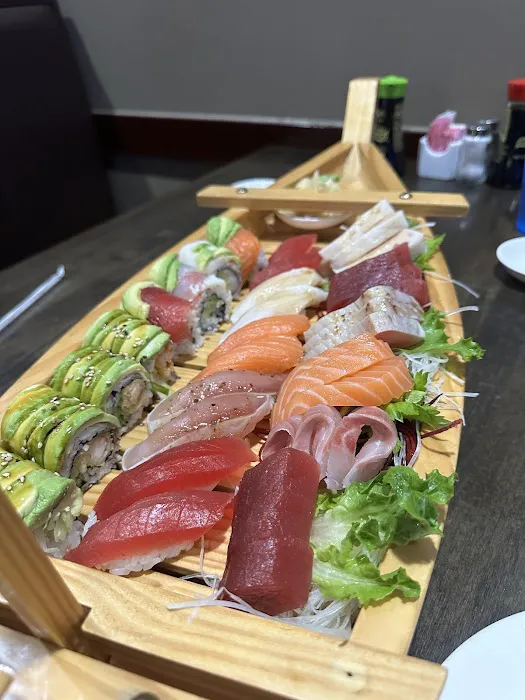 MIYABI Japanese & Asian Bistro Picture 4