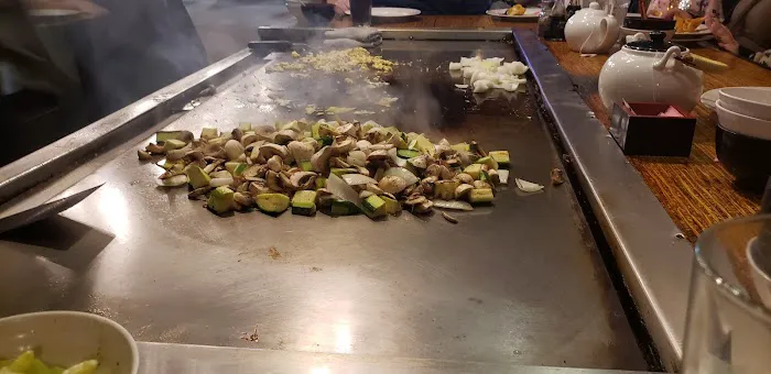 Mr. Sushi and Japanese Steakhouse Picture 10