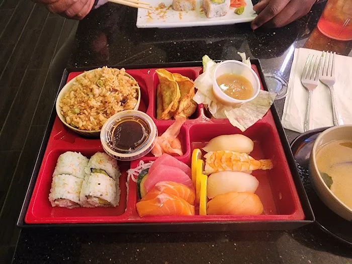 Ninja Sushi and Grill Picture 10