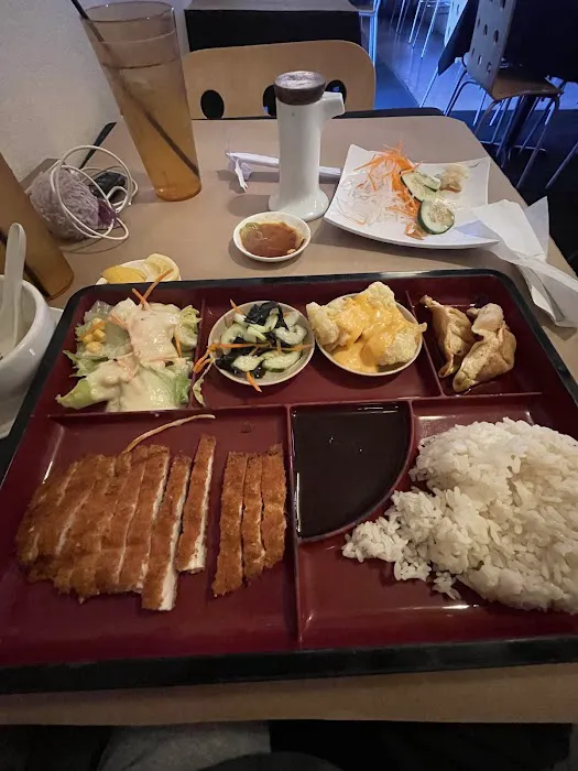 Wild Sushi & Ramen Picture 5