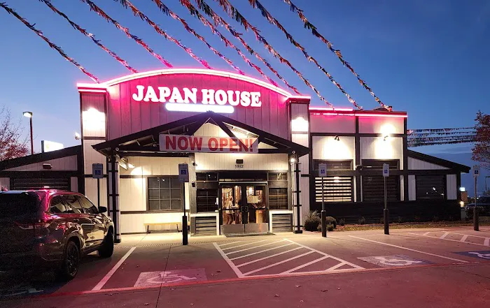 Japan House Picture 4