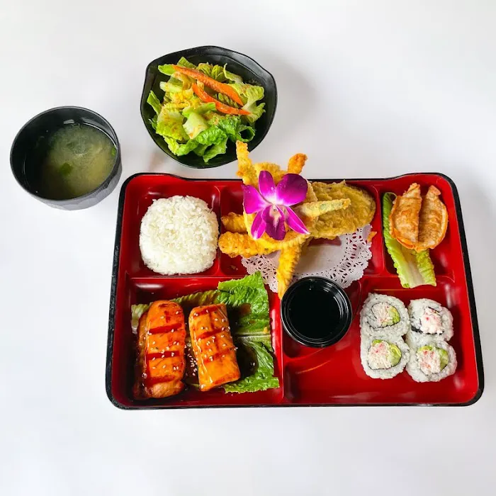 Hooked on Sushi Picture 5