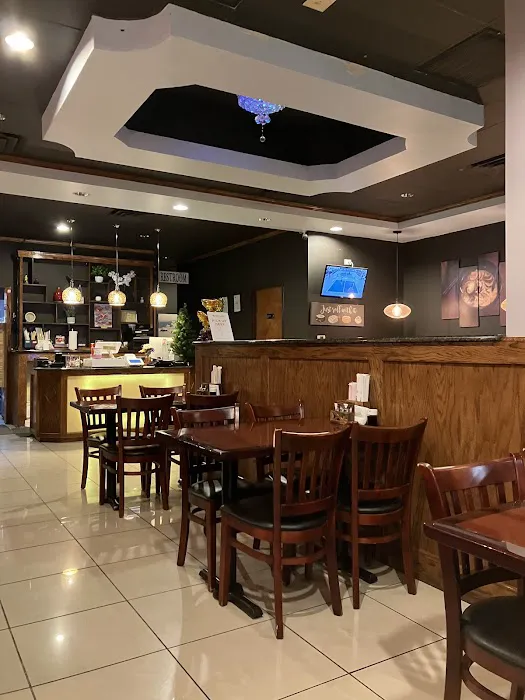ITOKO SUSHI & RAMEN Picture 3