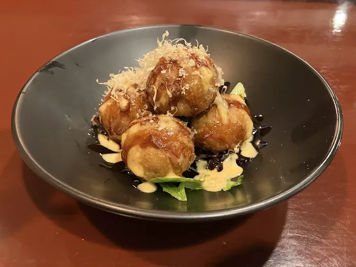 ITOKO SUSHI & RAMEN Picture 10