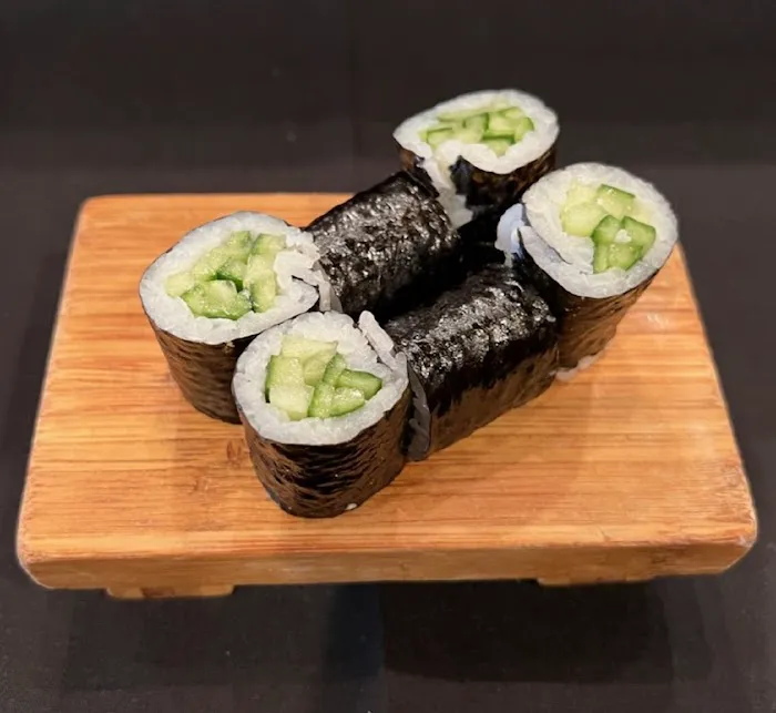 Zena Sushi Picture 4