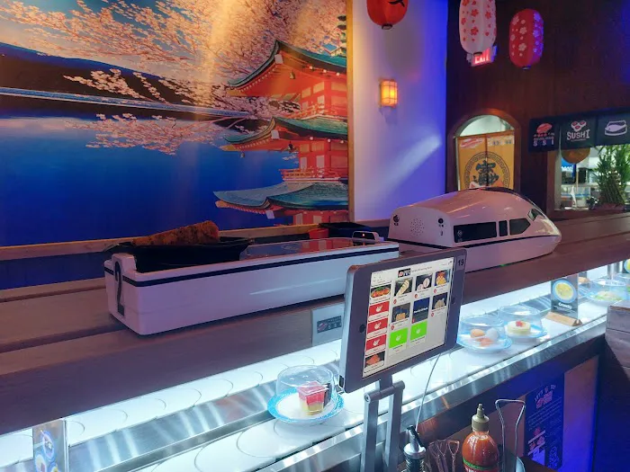 Revolving Sushi Picture 5