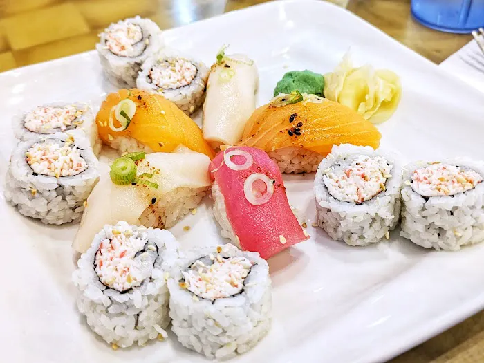 ASAHI Sushi & Grill Picture 10