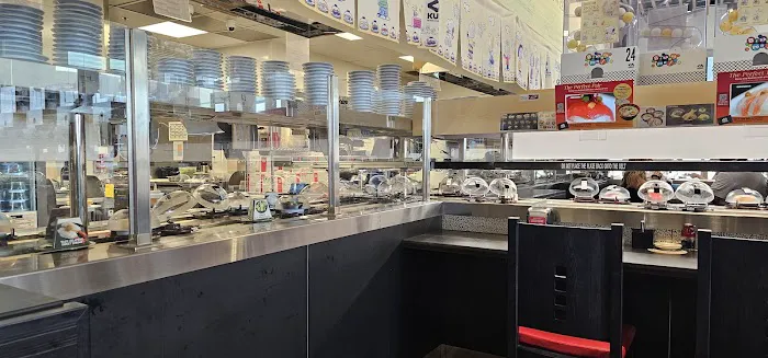 Kura Revolving Sushi Bar Picture 5