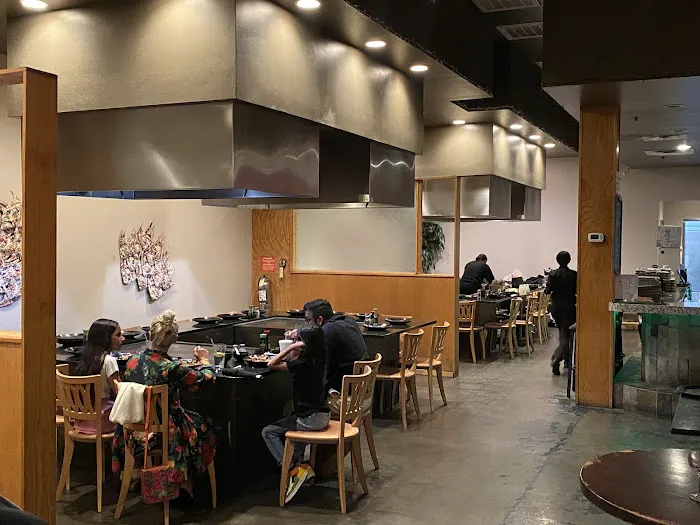 Lava Asian Grill Picture 3