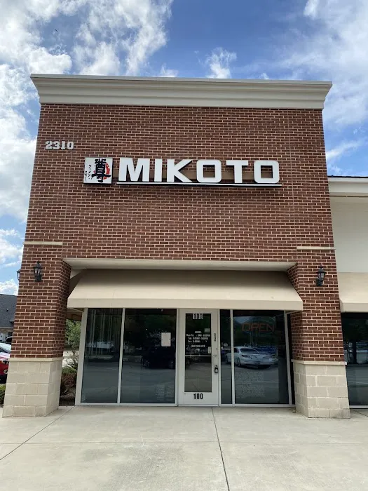 Mikoto Ramen Bar and Sushi Picture 3