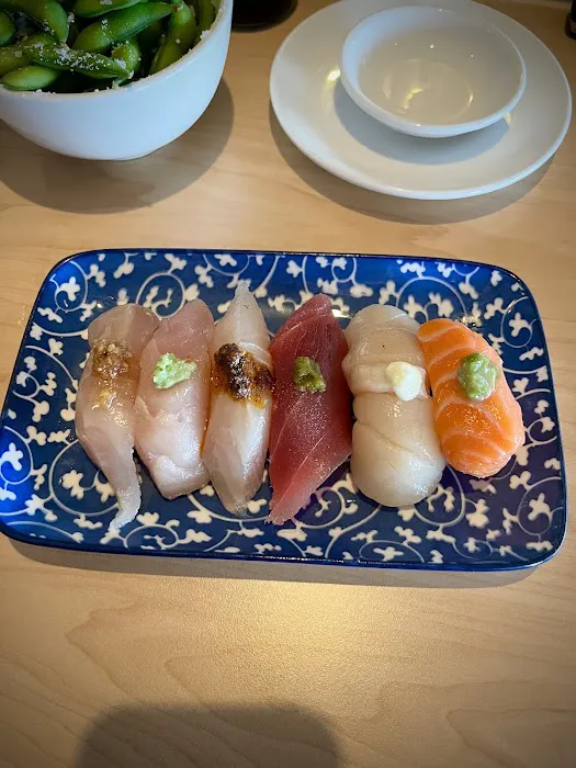 Piranha Killer Sushi Picture 7