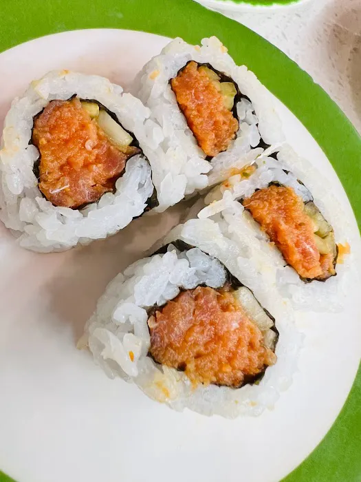 Akarii Revolving Sushi Bar Picture 3