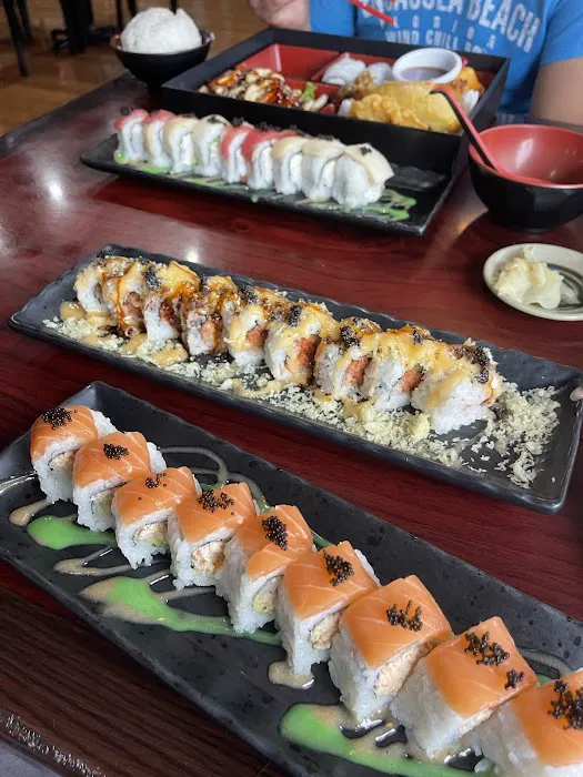 BN Sushi & Grill Picture 4