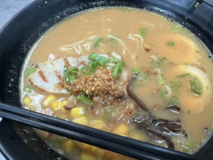 MOON SUSHI & RAMEN Picture 2