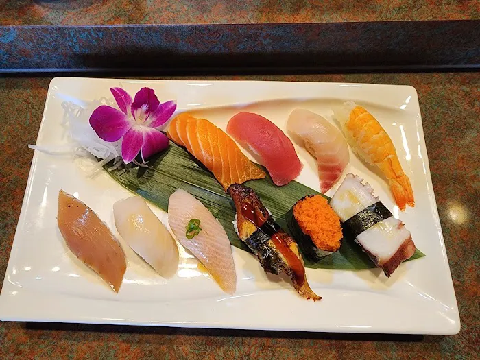 Jiro Sushi and Grill Picture 3