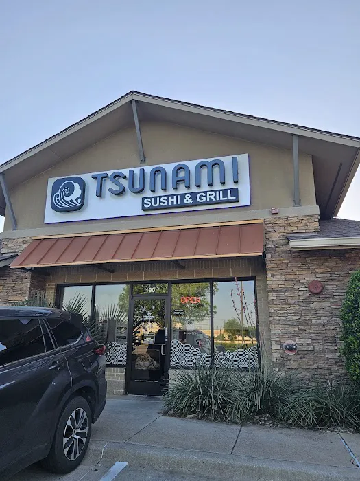 Tsunami Sushi and Grill Picture 9