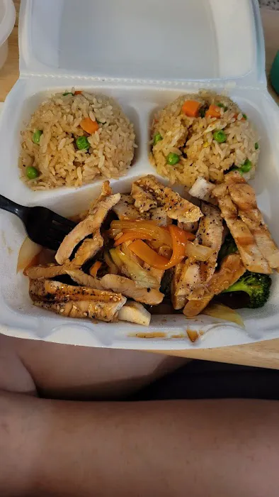 Sumo Sushi Picture 8