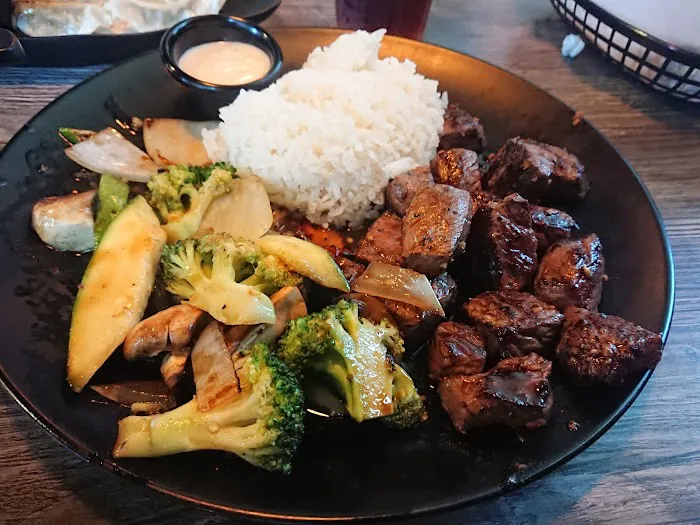 Adoriana sushi and asian grill Picture 6