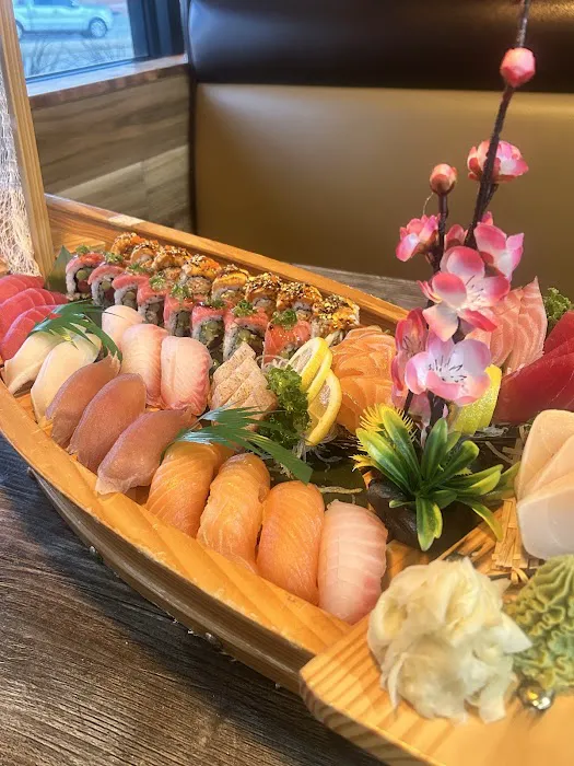 Adoriana sushi and asian grill Picture 10