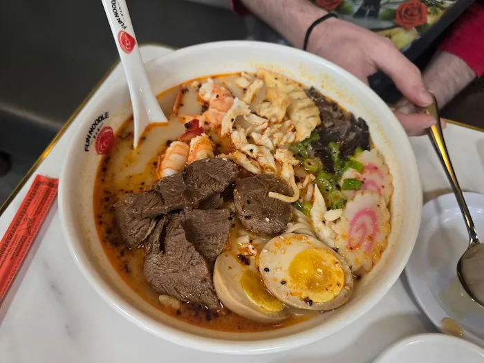 Fun noodle bar Picture 2