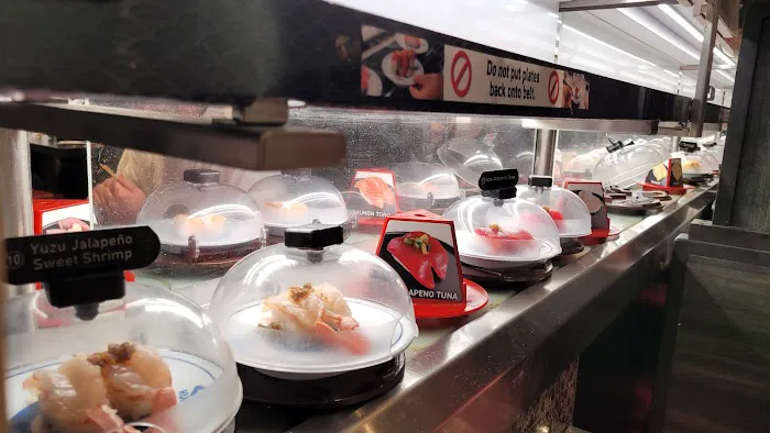 Kura Revolving Sushi Bar Picture 6
