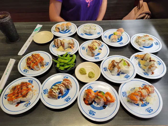 Kura Revolving Sushi Bar Picture 4