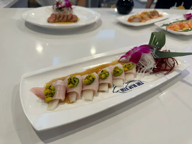 Blue Maki by The Blue Fish Picture 6