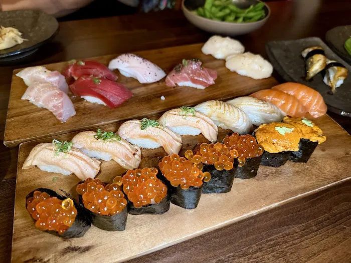 Ichibang Sushi Izakaya & Karaoke Lounge Picture 3