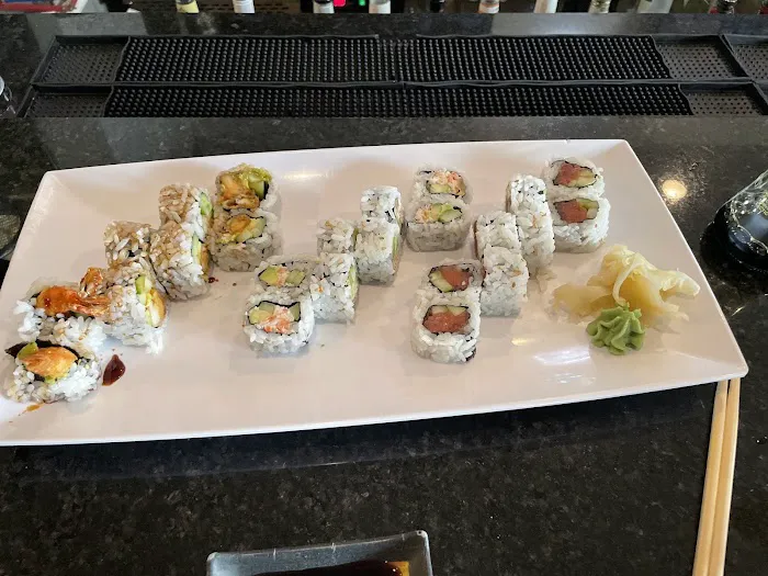 Sushi Yamazaki Bar & Grill Picture 3