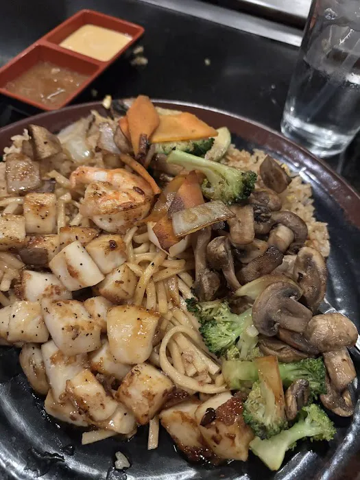 Tokyo Samurai Sushi Hibachi Bar Picture 5