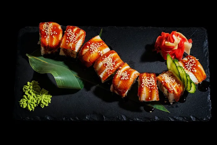 Genkis Sushi Picture 2