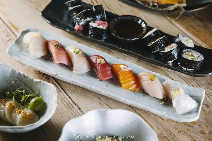 Dozo Omakase & Handroll Bar Picture 10