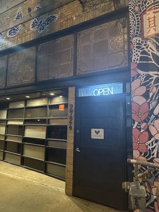 Ichigoh Ramen Lounge Picture 5